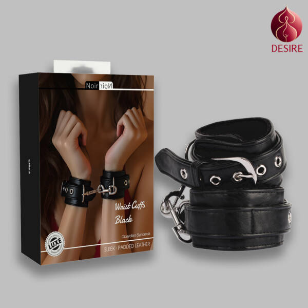 Noir Rion Wrist Cuffs Black